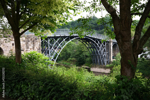 The ironbridge in the village of ironbridge, telford, shropshire, UK. The world's first bridge built from cast iron. © Paul