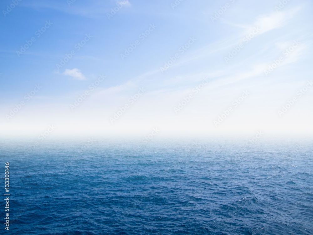 Obraz premium Blue sea.