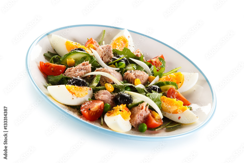 Tuna and vegetable salad 