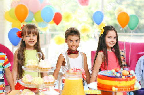 Children's funny birthday p...