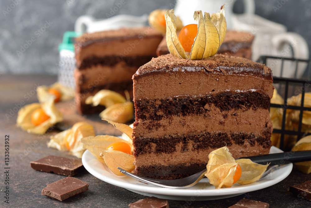 Cake with chocolate mousse