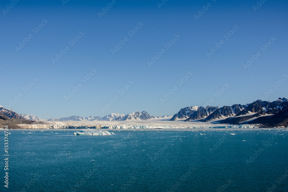 Arctic landscape in Svalbard, Spitsbergen Arctic landscape in Svalbard, Spitsbergen