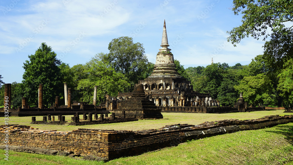 Historical Park Wat chang lom temple landscape Historical Park Wat chang lom temple landscape