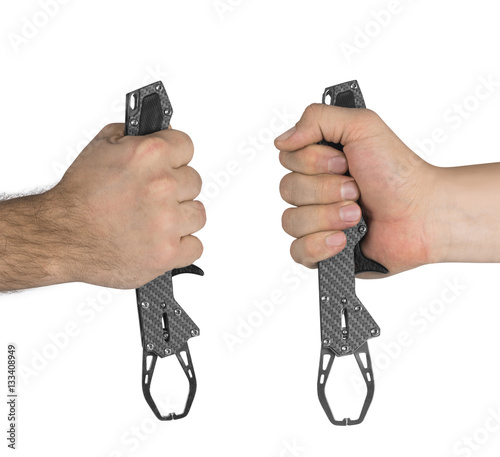 Fishing gripper in hand