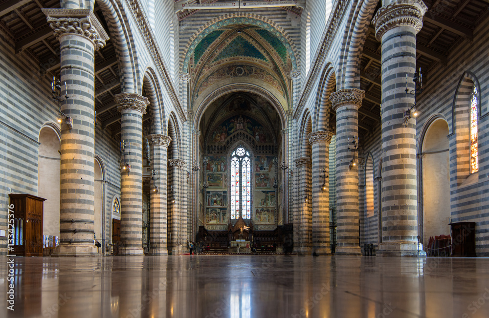 Innenansicht des Domes von Orvieto