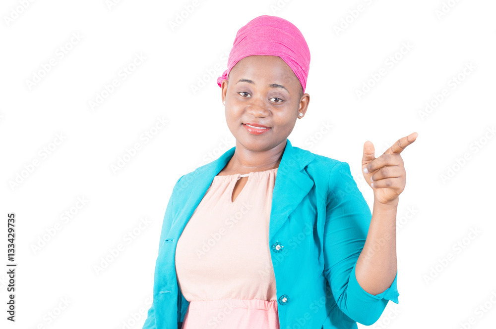 femme d'affaire souriante montrant du doigt quelque chose femme d'affaire souriante montrant du doigt quelque chose