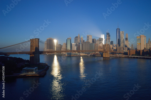 Brooklyn Bridge at sunrise. © mshch