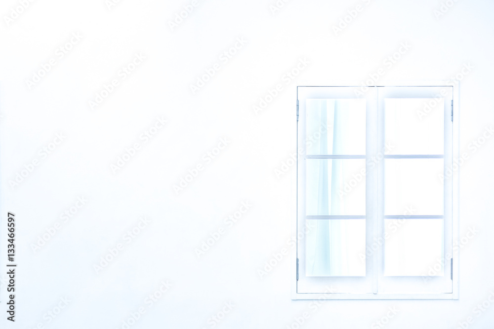 白い部屋と窓