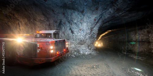 Φωτογραφία Gold mining underground