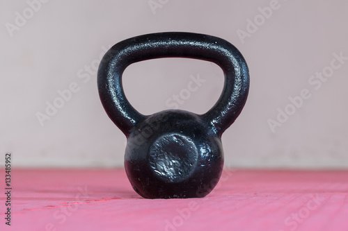 Black kettlebell ina gym