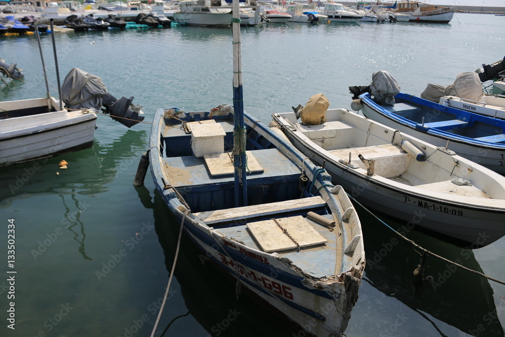 Fototapeta premium Sinking Boat