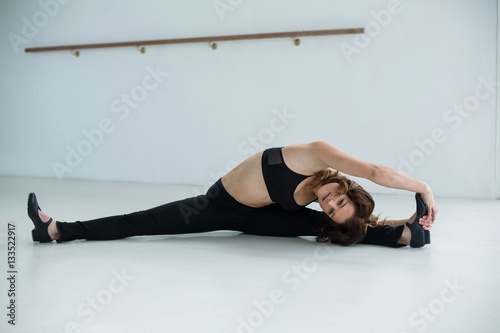 Dancer performing a split