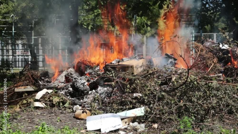 fire at the dump in, Illegal burning of waste in violation of