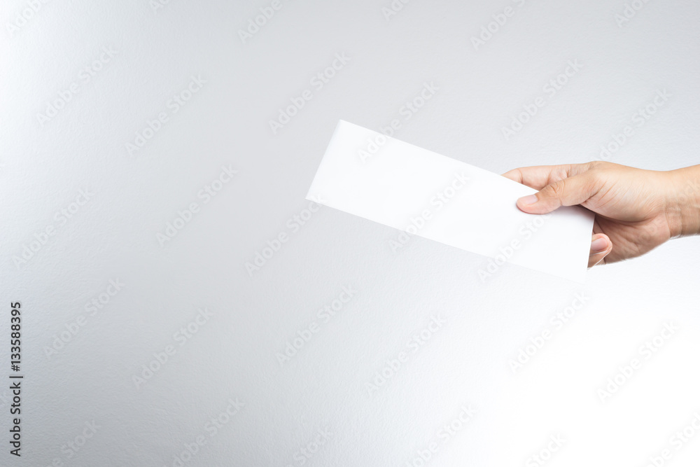 Fototapeta premium hand holding envelope