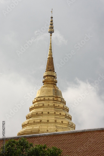 Pagoda at doi sutep photo