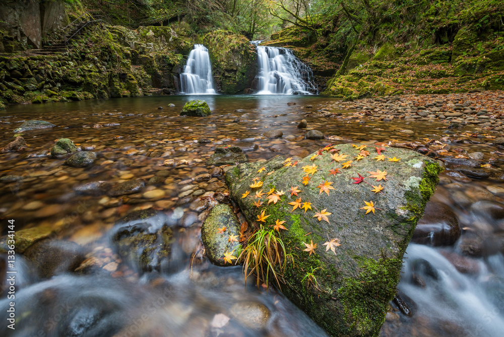 Fototapeta premium Akame 48 waterfalls