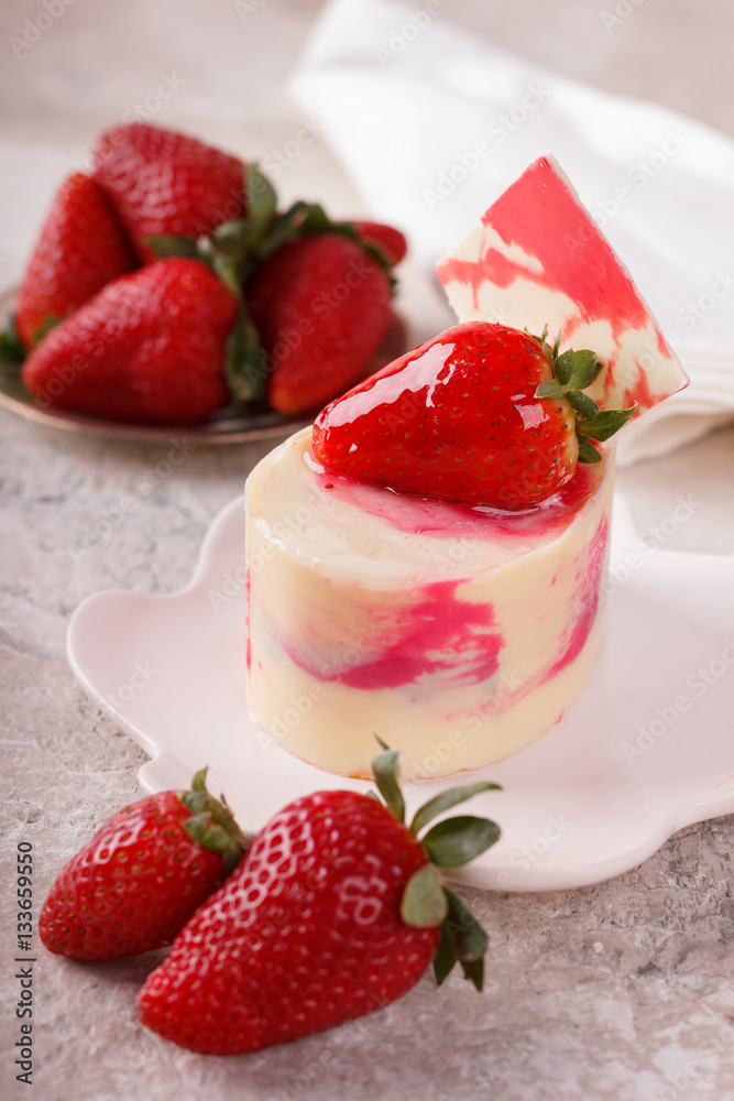 Cake with white chocolate, cream and strawberry Cake with white chocolate, cream and strawberry