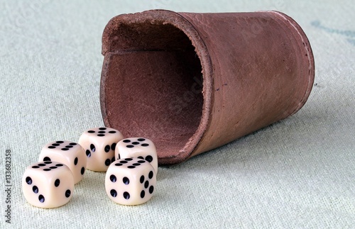 die Würfel sind gefallen