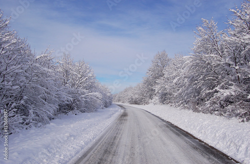 road mountain winter 