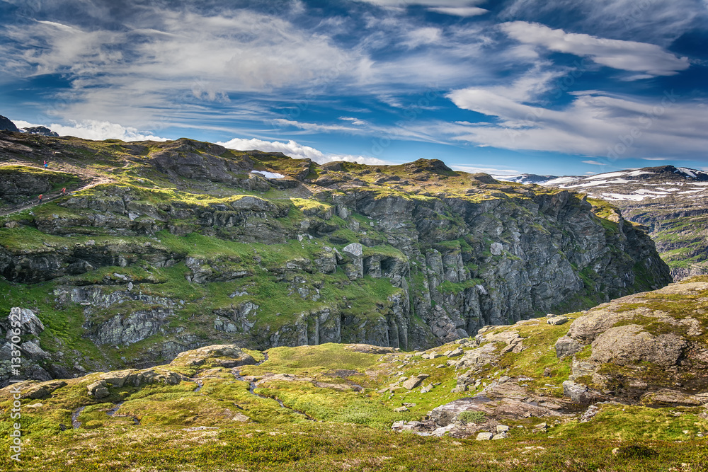 Fototapeta premium The way to Trolltunga, Norway