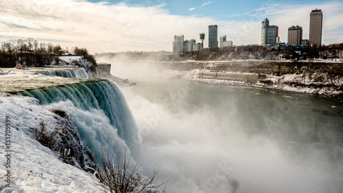 Niagara Falls © Alex