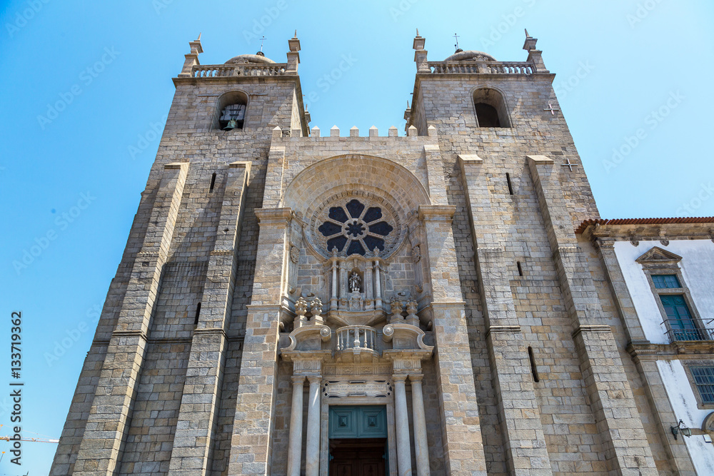 Fototapeta premium Cathedral of Santa Clara in Porto
