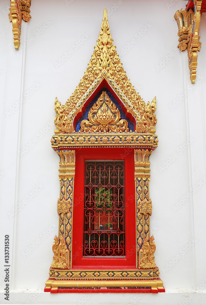 Fototapeta premium Thailand temple door