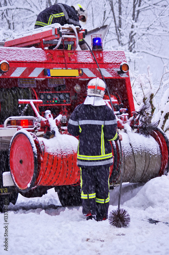 pompiers - intervention en hiver