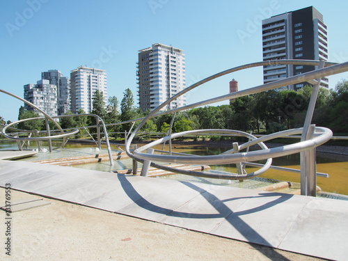 Parque Diagonal Mar en Barcelona, ​​Cataluña,España