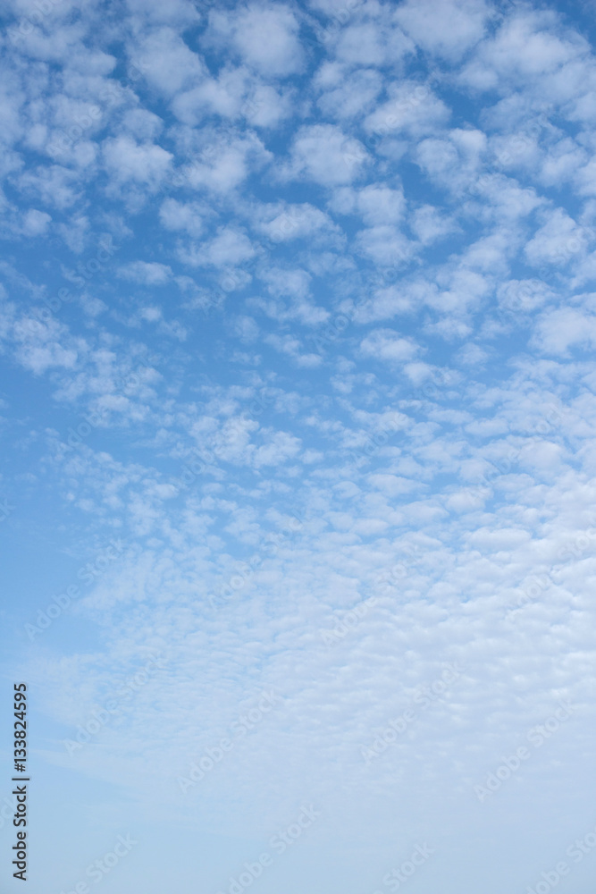 Obraz premium chmury na niebie