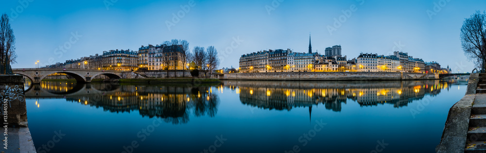 Seine River in Paris France at Sunrise - obrazy, fototapety, plakaty 