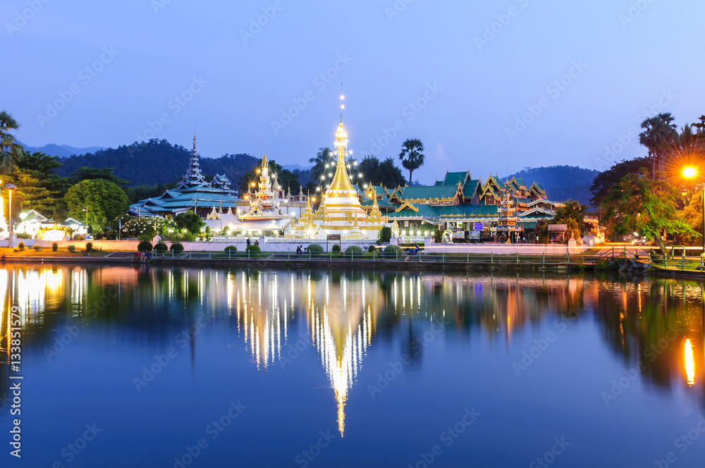 Wat Jongklang - Wat Jongkham the most favourite place for tourism