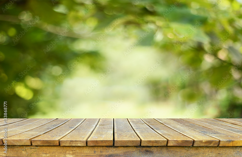 Fototapeta premium empty table