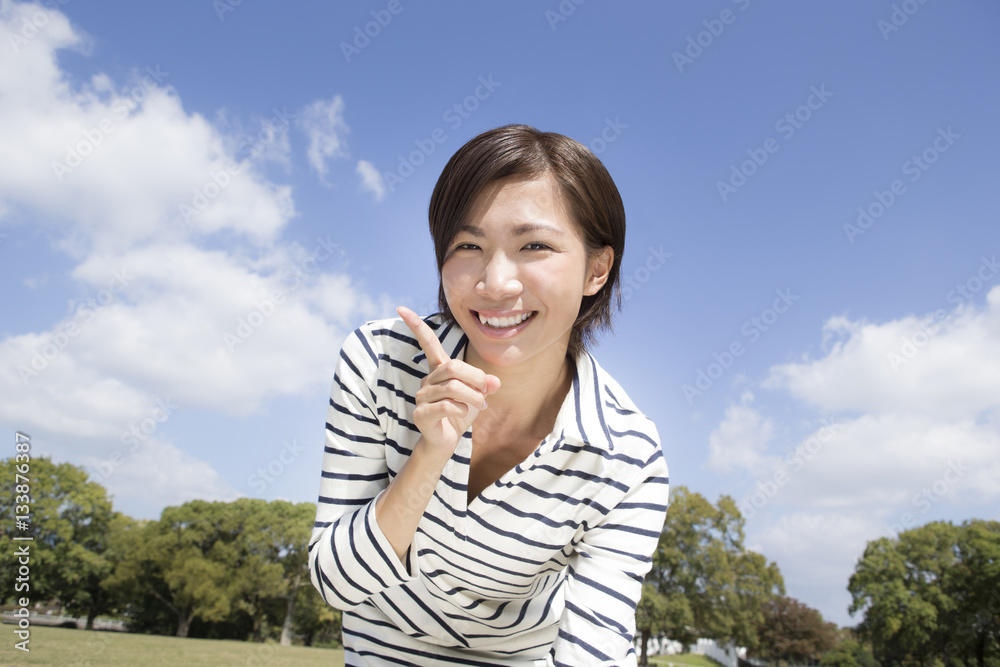 爽やかな女性 爽やかな女性