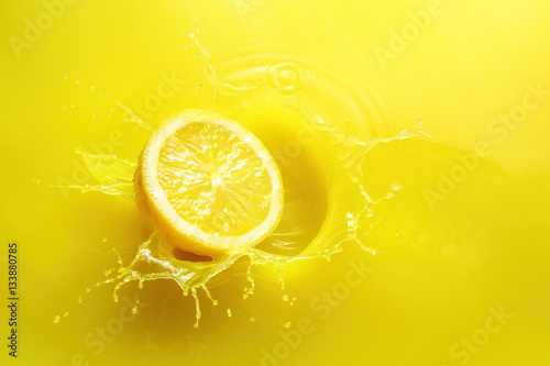 splashing lemon