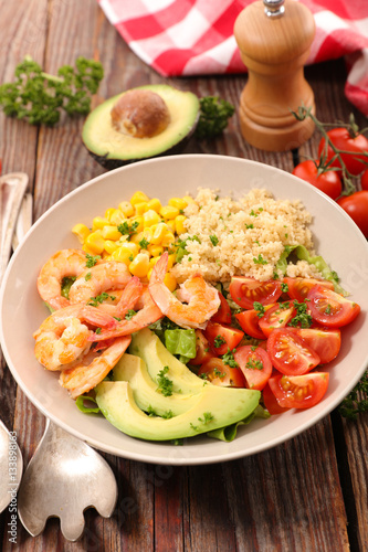 vegetable salad and shrimp