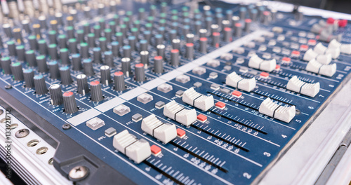 Audio sound mixer