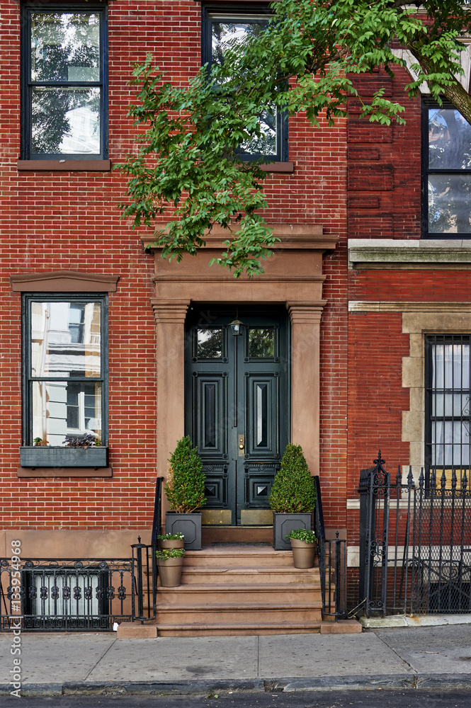 the front of a brownstone building