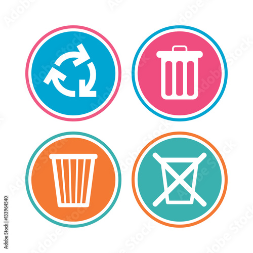 Recycle bin icons. Reuse or reduce symbol.