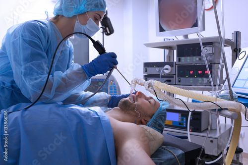 Operating of patient in mod...