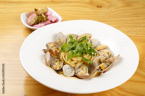 vongole on table