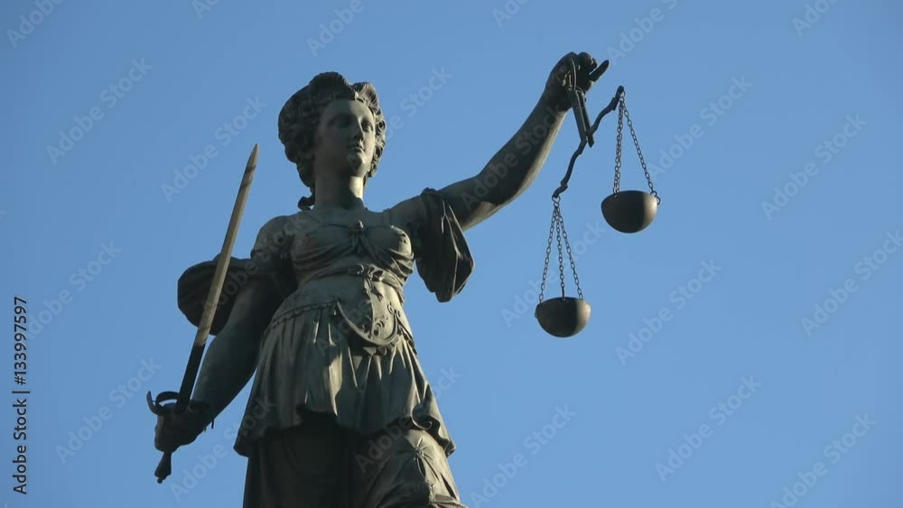 Gerechtigkeitsbrunnen, Justitiabrunnen, Brunnenfigur, Römer, Frankfurt, 4K Gerechtigkeitsbrunnen, Justitiabrunnen, Brunnenfigur, Römer, Frankfurt, 4K