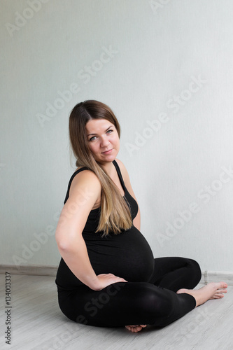 Pregnant woman awaiting baby photo