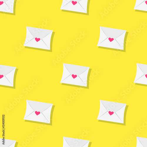 Seamless pattern love emails with heart, letters, directed upwards © dmutrojarmolinua
