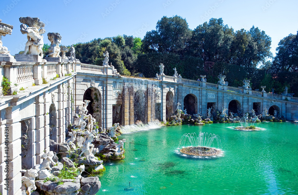 Ταπετσαρία The royal palace of Caserta