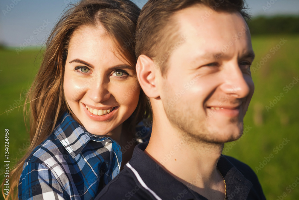 girl hugging guy from behind