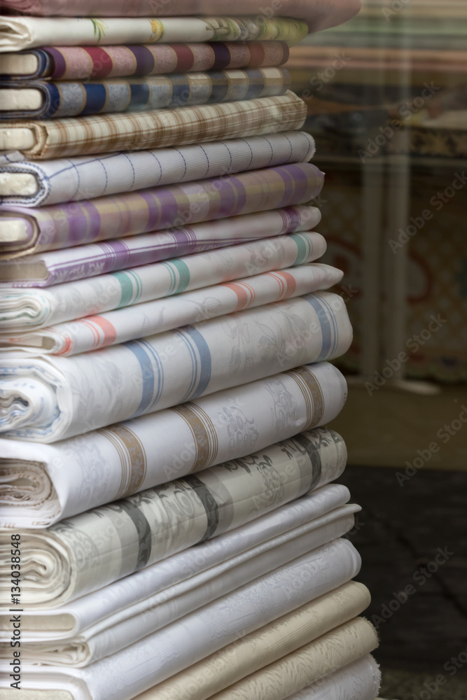 Fototapeta premium I tessuti nella merceria
