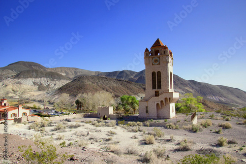 Canvastavla Scottys Castle, Death Valley Ca.