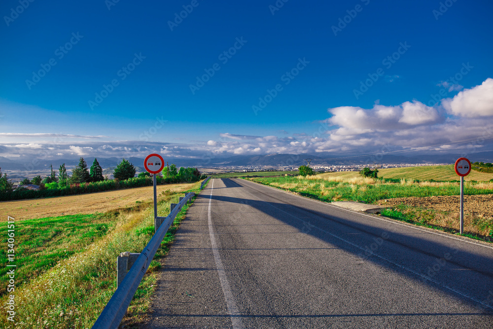 Fototapeta premium Highway on the St. James way