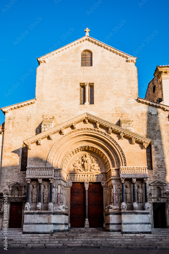 Église Sainte-Trophine à Arles
